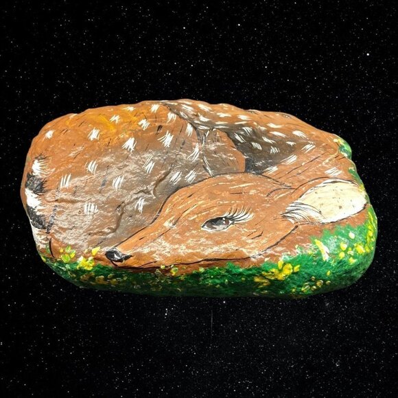 2006 D. Murphy Hand Painted Resting Spotted Fawn Decor Rock Deer 2”T 6”W - Picture 1 of 7